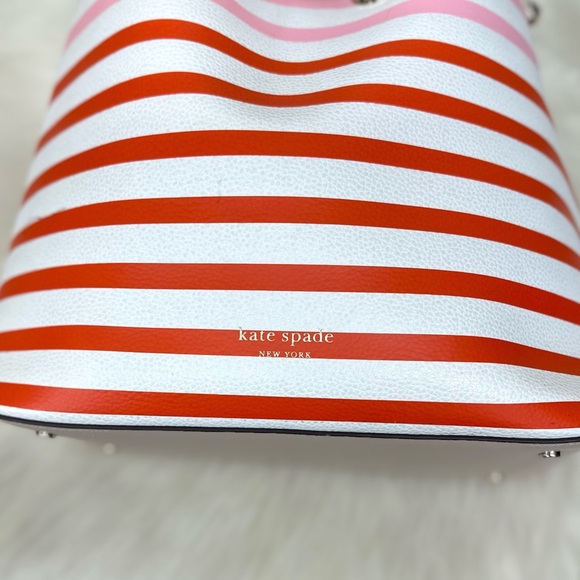 Kate Spade Eva Stripe Large Bucket Bag - Picture 7 of 15